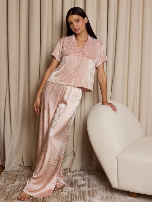 The Champagne Heritage - alternate